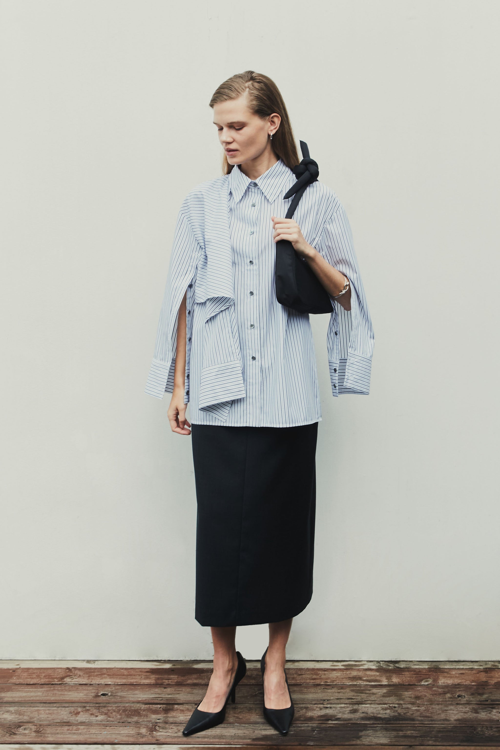 小花柄シャーリングブラウス/前後2way/洗える(ブラウス・シャツ