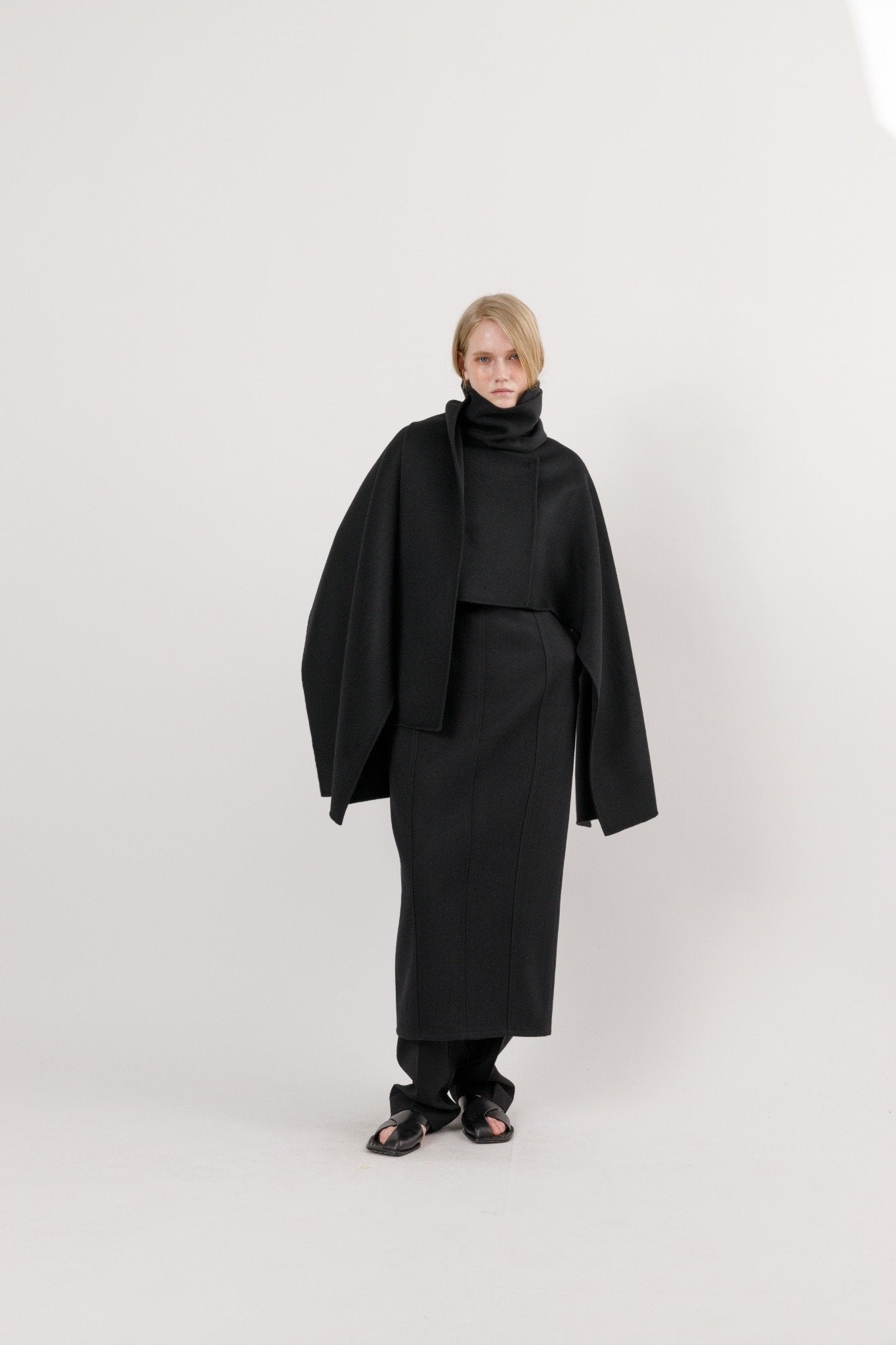 Layered Wool Cape Jacket with Integrated Scarf – GOEN.J