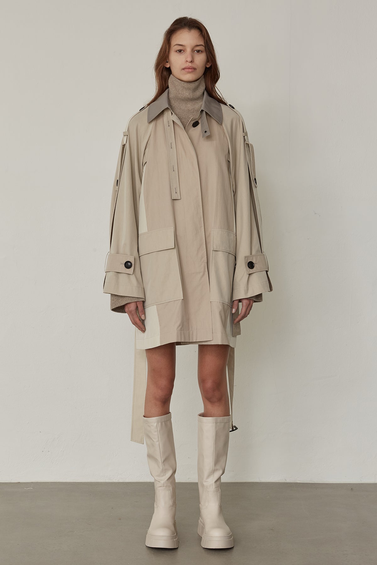 Color-blocked cotton-blend oversized trench jacket - MUSHROOM BEIGE / S