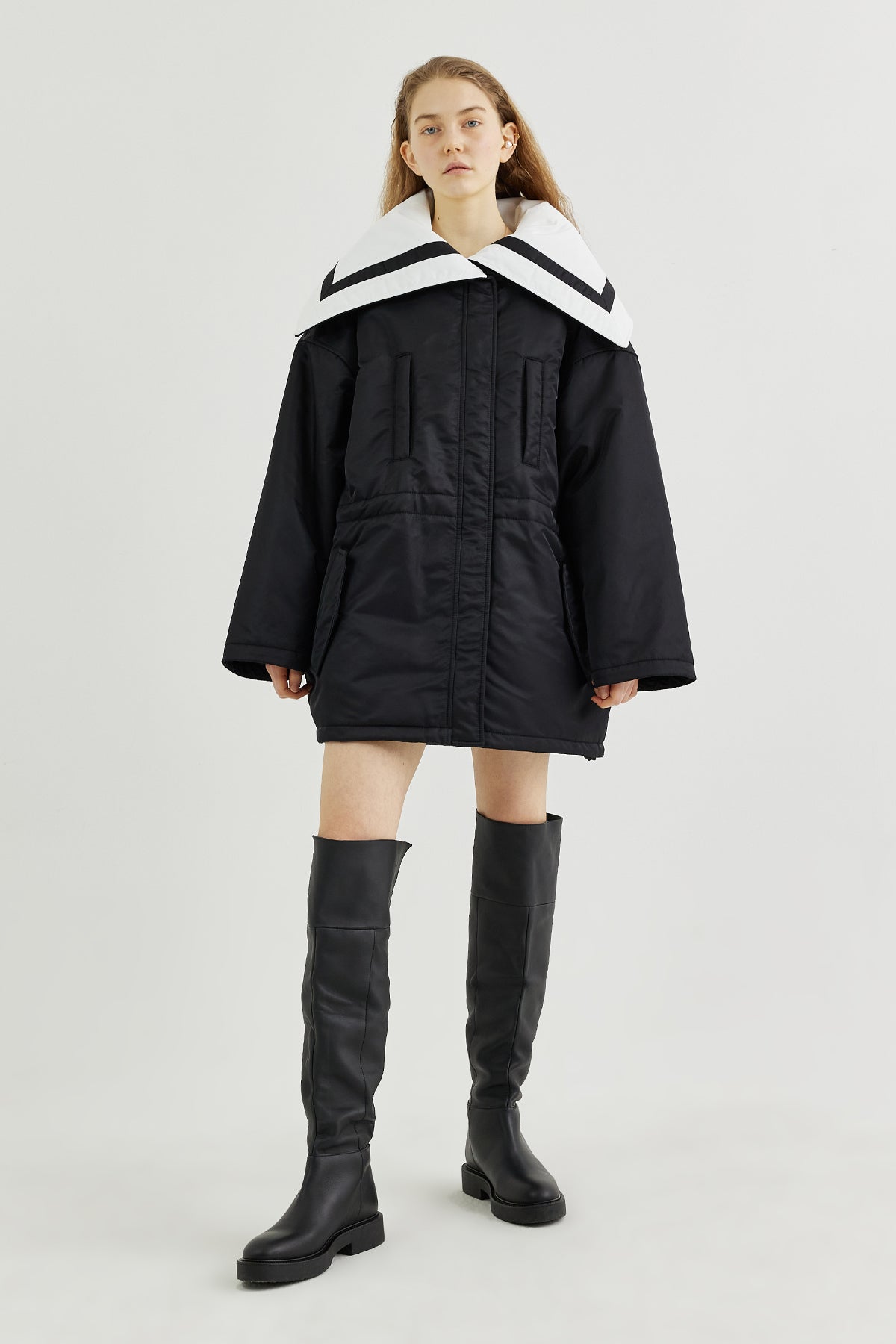 Sailor-collar padded coat –