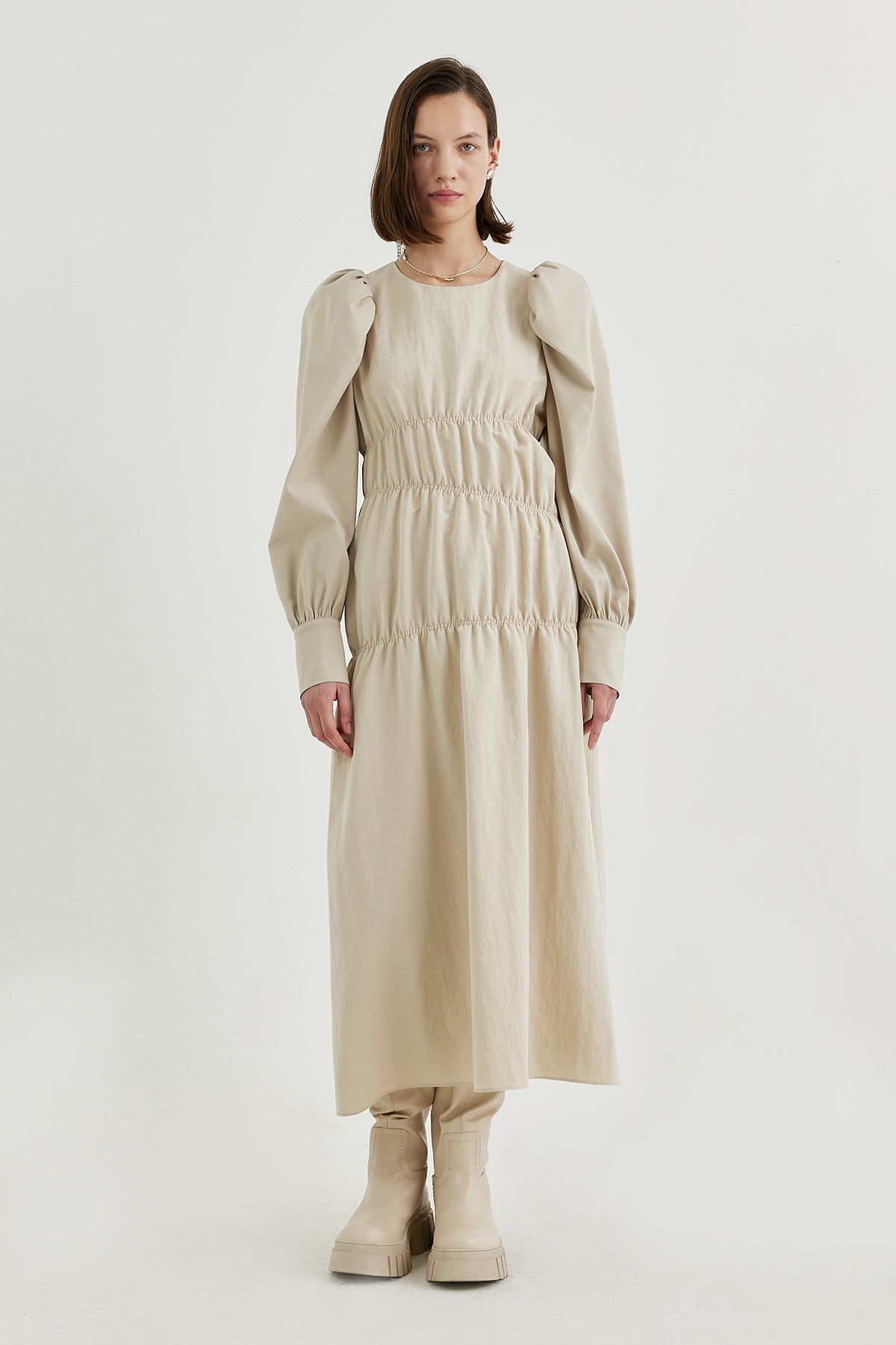 Ruched puffed-sleeve midi dress GOEN.J Ruched puffed-sleeve midi dress GOEN.J