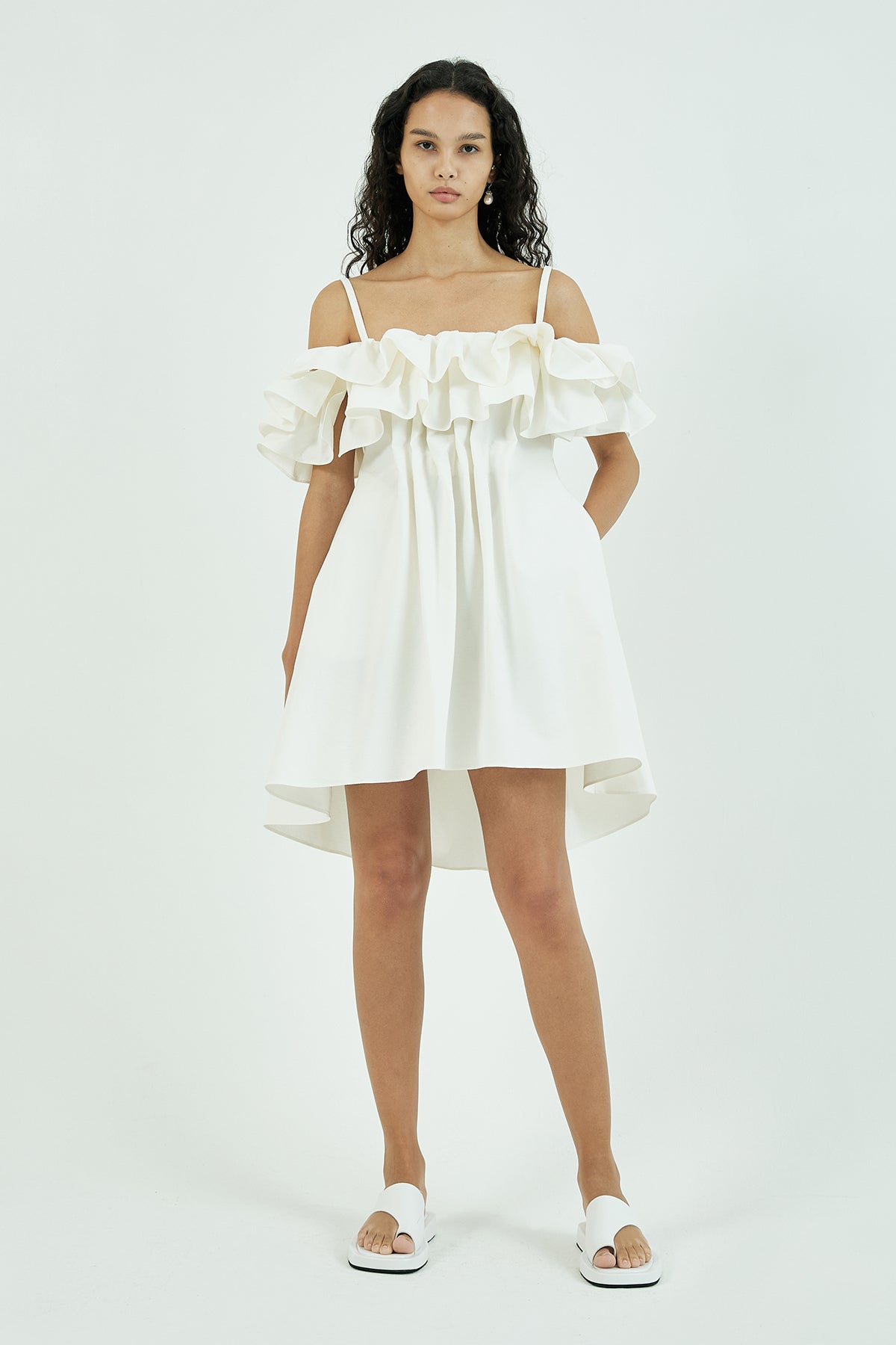 Cold-shoulder ruffle-bodice pleated A-line mini dress GOEN.J Cold-shoulder ruffle-bodice pleated A-line mini dress GOEN.J