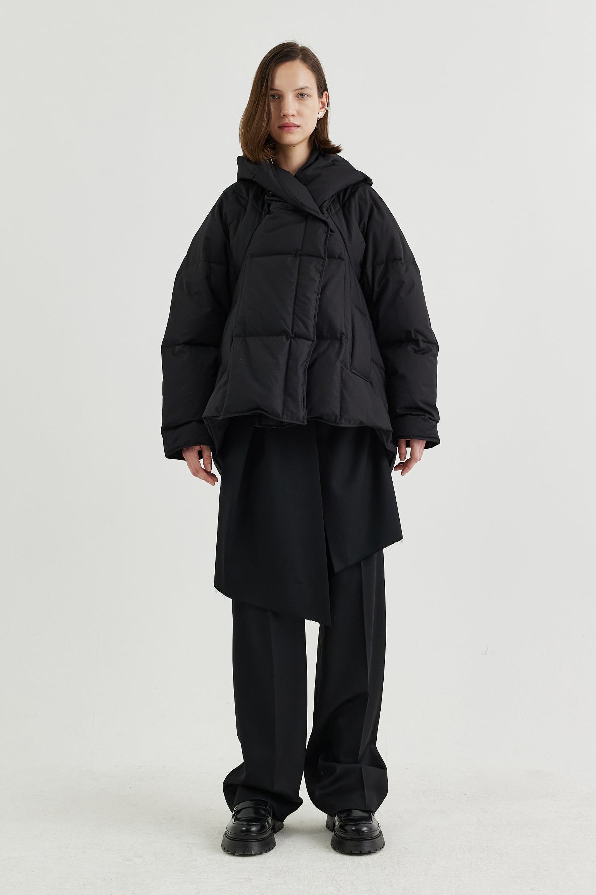 Hooded quilted-down cocoon down jacket - BLACK / S