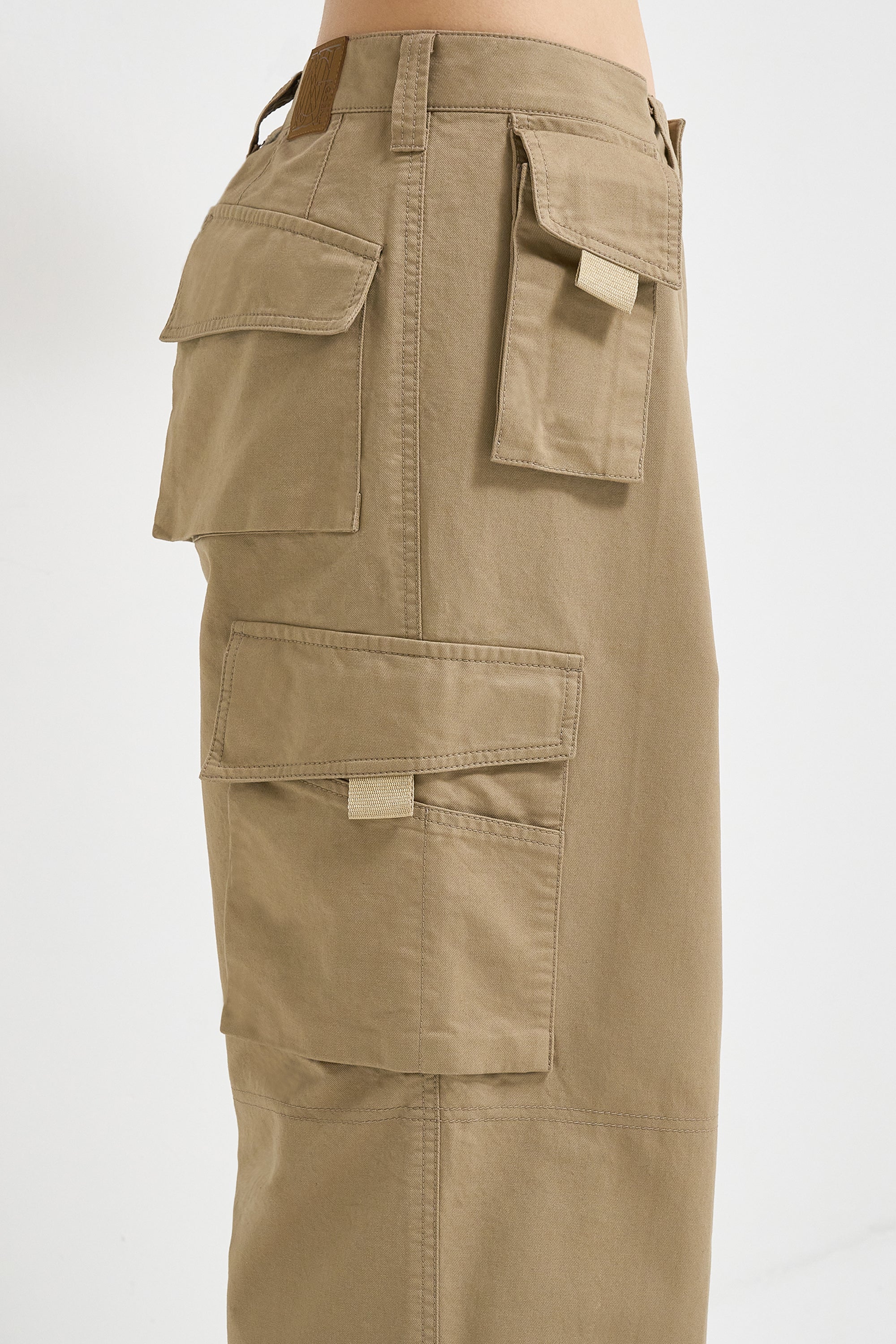 Pin-tuck detailed cargo pants – GOEN.J
